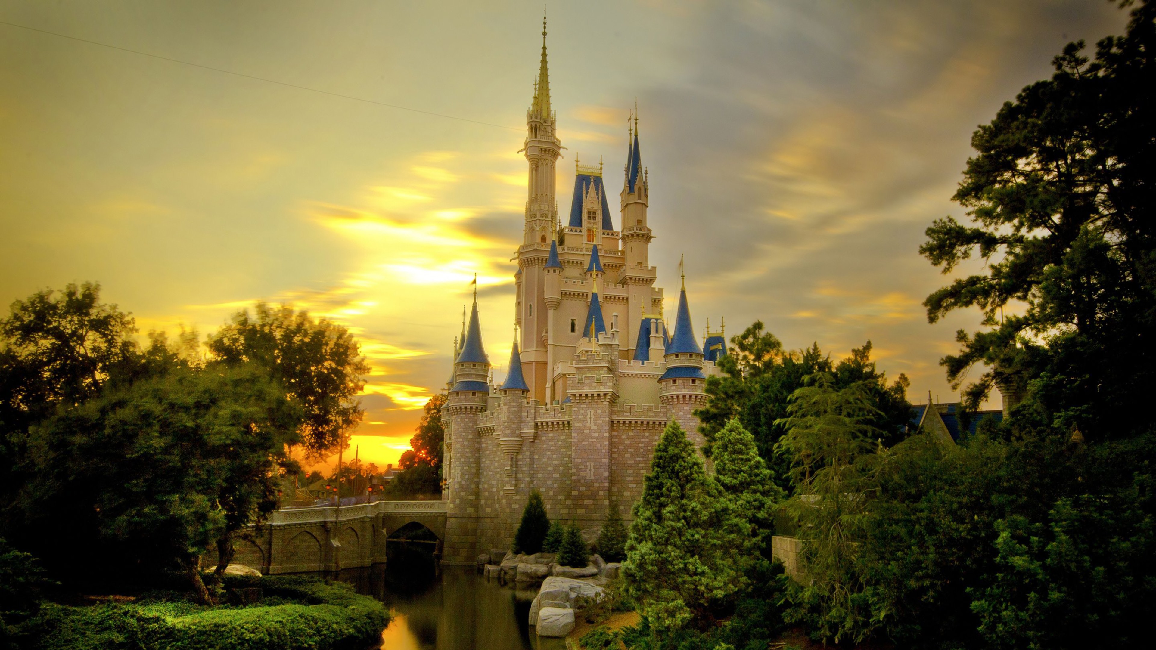 Magic Kingdom. Golden Serenade at the Castle Gates